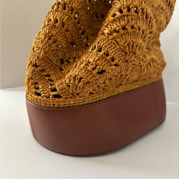 Sezane Alma Bucket Bag Ochre Raffia Leather Brown Shoulder Crossbody Purse Rare - Picture 8 of 16
